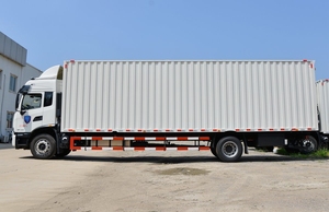 China Cargo Box Trucks 4x2 40ft 26ft camión caja con puerta trasera para la <span class=keywords><strong>venta</strong></span> - Product Image 4