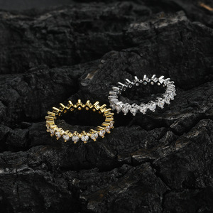 Bague simple en cuivre incrusté de zircon à 2 griffes, style hip-hop, pour l'index - Product Image 3