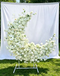 Decorazione da Tavolo a Forma di Luna con Rose in Seta TUOYI per Proposte di Matrimonio con Fiori Realistici Impermeabili - Product Image 1