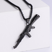 Collier pendentif de pistolet AK47 plaqué or rétro américain européen Chaîne à maillons de mode en alliage à la mode pour accessoires de vêtements de fête