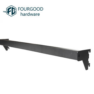 Rail de suspension rotatif pour vêtements en tube carré 50*600 pour magasin - Product Image 1