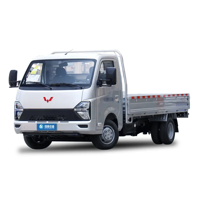 Hot sell Wuling LK Cargo Cars 2.0L Trucks flatbed truck 4 door mini truck for business