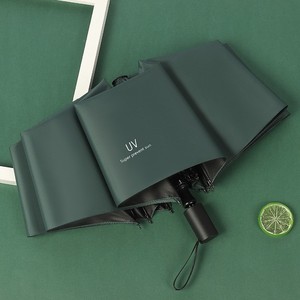 ร่มพับอัตโนมัติกันแดดกันฝน ขายส่งจากโรงงาน ผ้าพอนจี 190T เคลือบสีดำ ป้องกันรังสียูวี กันลม โครงเหล็ก - Product Image 1