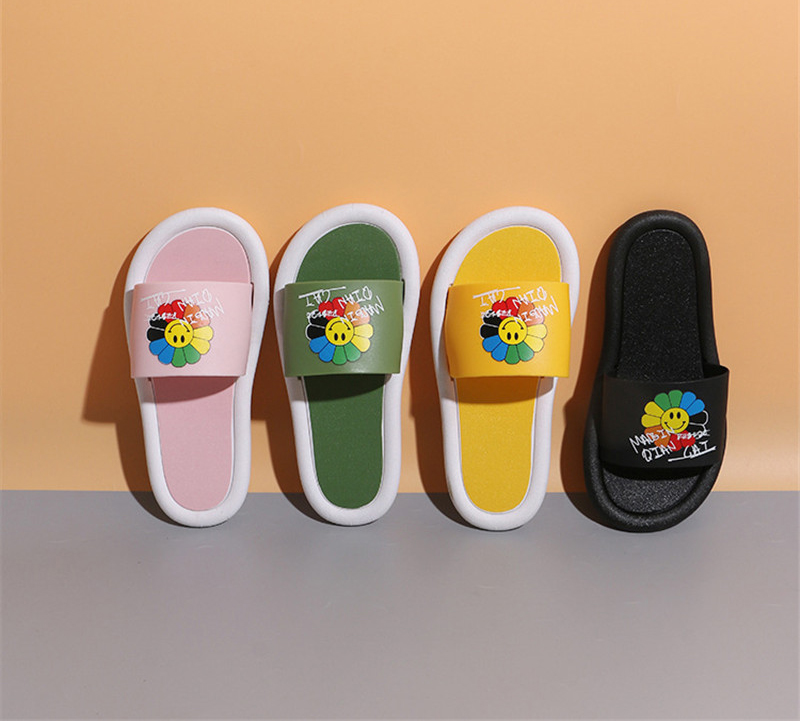 Custom Slippers Women Smiling Face Sun Flower Soft Sole Non-slip Wear-resistant Summer Beach Shoes