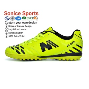 <span class=keywords><strong>Scarpe</strong></span> <span class=keywords><strong>da</strong></span> Calcio Personalizzate in TPU per Uomo, Calzature <span class=keywords><strong>da</strong></span> Calcio Antiscivolo di Alta Qualità con Logo Personalizzato - Product Image 1