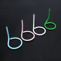 Fabrication de tuyaux en silicone colorés pour éclairage de lampe de bureau LED avec couleur et taille personnalisées et service de découpe