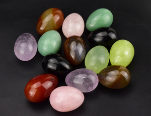 En gros naturel sculpté améthyste oeufs de jade, kegel yoni oeufs pour l'exercice vaginal - Product Image 1