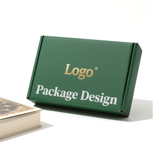 Caja <span class=keywords><strong>de</strong></span> envío <span class=keywords><strong>de</strong></span> correo <span class=keywords><strong>de</strong></span> cartón corrugado verde impreso con logotipo personalizado para calcetines <span class=keywords><strong>de</strong></span> piel con caja <span class=keywords><strong>de</strong></span> manipulación en relieve tipo carpeta - Product Image 1