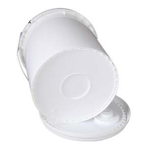 Cubo de pintura de impresión profesional con tapa Logotipo personalizado Barril redondo de plástico de 18L para suministro directo de agua y gasolina - Product Image 1