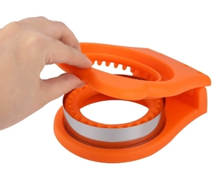 Niedliche Sandwich Cutter Sealer und Decruster Diy Aus stecher Makel Diy Backt asche Brot Cookie Mould Tool - Product Image 1