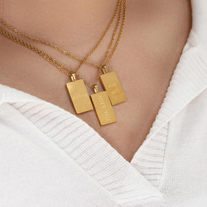 Colliers en acier inoxydable plaqué or PVD 18 carats anti-transpiration mots de confession gravés collier pendentif plaque rectangle <span class=keywords><strong>pour</strong></span> <span class=keywords><strong>amoureux</strong></span> - Product Image 3
