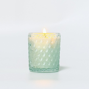 Una caja de regalo que contiene cuatro velas perfumadas, con fragancia adecuada para reuniones familiares, se puede personalizar - Product Image 5