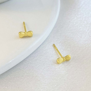 Wholesale Cute Design New Girls 18K Gold Plated Bow <b>Stud</b> Earrings for Women - Product Image 2