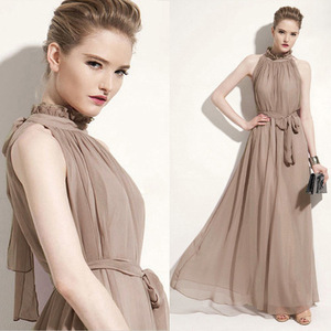Vestito Lungo in Chiffon Stile Bohemien con Collo Halter e Colletto alla Coreana, Abito da Spiaggia Extra Lungo con Spalle Scoperte - Offerta Imperdibile - Product Image 3