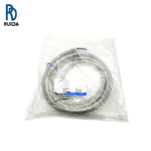 D4C-1641 Nsmp Nuevo PLC de Automatización Industrial en Stock, Controlador de Programación Dedicado - Product Image 1