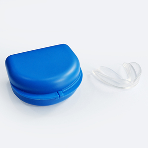 <span class=keywords><strong>Protector</strong></span> Bucal Nocturno Personalizable para <span class=keywords><strong>Bruxismo</strong></span> y Deportes con Estuche de Almacenamiento <span class=keywords><strong>Dental</strong></span> Incluido - Product Image 2