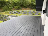 Planche de terrasse en WPC co-extrudé solide, écologique, imperméable, antidérapante, composite, pour villa extérieure, balcon, allée
