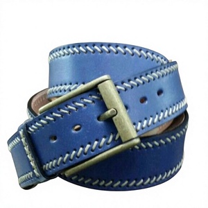 Cinturón de Cuero de Búfalo de Alta Resistencia, Estilo Vintage, con Hebilla de Acero de Lujo y Diseño de Calavera 3D, Impermeable y Ecológico - Product Image 6