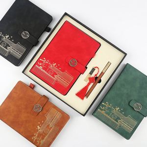 Juego de Cuadernos A5 de Tapa Dura de Cuero PU 2027, Cubierta Impermeable Personalizada, Cuadernos con Lámina Dorada y Bolígrafo - Product Image 3