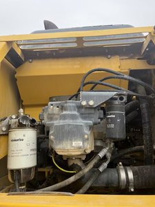 Prezzo basso in magazzino escavatore <span class=keywords><strong>PC200</strong></span> giappone usato escavatore cingolato idraulico <span class=keywords><strong>Komatsu</strong></span> usato - Product Image 4