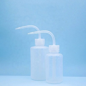 Wholesale 150ml 250ml 500ml 1000ml <b>Squeeze</b> Elbow Flushing <b>Bottle</b> <b>Plastic</b> Washing <b>Bottle</b> With Tick Mark - Product Image 5