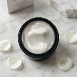 Crème de Nuit Semi-finie en Gros 1KG 5KG à Base de Pro-Xylane, Niacinamide et Peptides pour la Réparation de la Barrière Cutanée – Crème Visage - Product Image 1