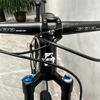VTT à cadre rigide en carbone de 29 pouces, fourche à suspension en alliage d'aluminium, transmission 1x à 12 vitesses, selle ergonomique, capacité de charge de 120 kg, VTT