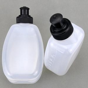 Muestra gratis Barato 600ML Logotipo personalizado Respetuoso con el medio ambiente PE Beber Bicicleta Deportes Botella de agua de plástico Agua al aire libre - Product Image 3