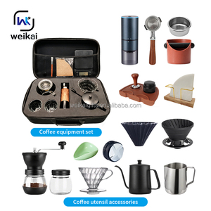 Set de Café Portátil con Tetera de Cuello de Cisne, Molinillo Manual y Báscula de Precisión, Kit de Café de Viaje Todo en Uno - Product Image 6