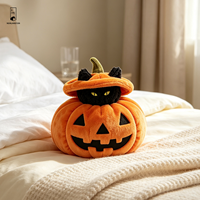 Peluche de chat noir en polyester avec visage brodé en forme de citrouille, jouet décoratif d'Halloween en 3D