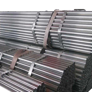 Tube carré galvanisé Q345B 70x70x3.2mm 6m pour garde-corps de parking extérieur - Product Image 1