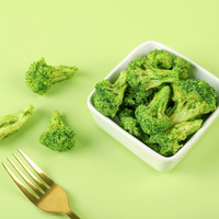 Approvisionnement direct usine OEM ODM Brocoli croustillant déshydraté à basse température Halal, snacks fitness pour la gym, frit sous vide