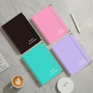 Carnet spirale A5 personnalisé, 100 feuilles, fermeture élastique, coins métalliques de protection, planification financière, suivi des habitudes, vente en gros - Product Image 2