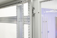 Armoire réseau sur pied 800x1200 avec rack en acier laminé à froid SPCC pour l'hébergement de serveurs GPU haute densité