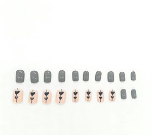 <span class=keywords><strong>Uñas</strong></span> Postizas Grises y Rosa Nude, <span class=keywords><strong>Uñas</strong></span> Cortas Cuadradas Brillantes con Diseño de Corazón, <span class=keywords><strong>Uñas</strong></span> Acrílicas Reutilizables - Product Image 4