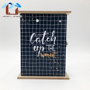 De Pared decorativo de madera montado en la clave de caja de almacenamiento - Product Image 2