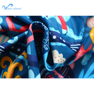 Vente en gros <span class=keywords><strong>de</strong></span> maillots <span class=keywords><strong>de</strong></span> <span class=keywords><strong>bain</strong></span> bébé fille personnalisés pour enfants fabricant écologique impression personnalisée <span class=keywords><strong>maillot</strong></span> <span class=keywords><strong>de</strong></span> <span class=keywords><strong>bain</strong></span> une <span class=keywords><strong>pièce</strong></span> <span class=keywords><strong>shorty</strong></span> avec chapeau <span class=keywords><strong>de</strong></span> soleil - Product Image 5
