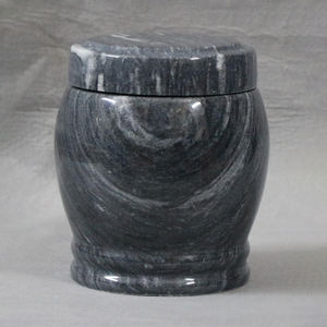 Оптовая продажа: Настраиваемая высококачественная урна из натурального мрамора, премиальный черный каменный гроб для праха взрослых и домашних животных, памятный ритуальный кадильник - Product Image 3