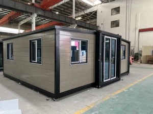Petite maison conteneur préfabriquée mobile contemporaine, respirante, robuste et durable, en structure acier extensible - Product Image 2