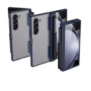 Coque de téléphone avec support latéral à ressort intégral (couverture complète) pour Samsung Fold 6, dos transparent et design assorti aux couleurs. - Product Image 5