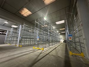Heavy Duty High Strength Industrial Steel Pallet Rack Shelving System Multi-Level Design <b>Galvanized</b> Surface Anti-Rust Corrosion - Product Image 3