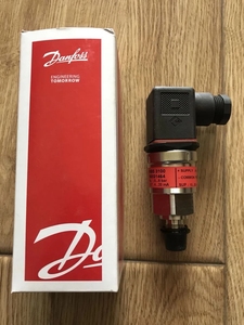 Danfoss สวิตช์วัดแรงดัน MBS3000 MBS1200เดิมตัวส่งสัญญาณ3000 060G1122เรือขนาดกะทัดรัดสำหรับใช้งานในการจัดส่ง - Product Image 5