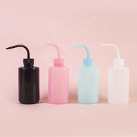 Bouteille de lavage en plastique PE Chimie Chimique 150ml 250ml 500ml Bouteille de rinçage à l'eau pour tatouage Bouteille de nettoyage des cils