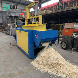 מגרסה לחיתוך עץ חותך שבבי עץ מכונת שיפוע עץ מצעי בעלי חיים נסורת מכונה לייצור שבבי עץ - Product Image 4