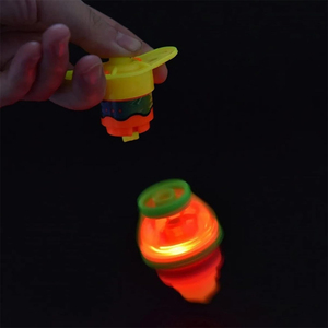 Fabricant Promotion Enfant Pas Cher <span class=keywords><strong>Jouet</strong></span> Classique Wind Up Led Gyroscope Lumineux Rotatif Gyroscope Clignotant Toupie - Product Image 4