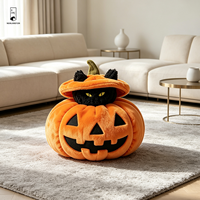Peluche de chat noir en polyester avec visage brodé en forme de citrouille, jouet décoratif d'Halloween en 3D