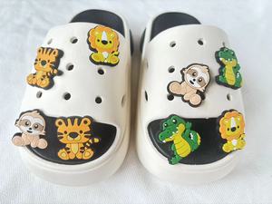 Custom Make Hot Selling Video Game Schoen Bedels-Fabriek Custom Pvc Mario Super Schoen Accessoires Bedels - Product Image 2