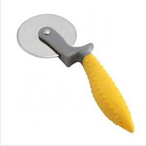 Stainless Steel Pizza Cutter With Foldable Design and <b>Plastic</b> Handle Metal Construction - Product Image 2