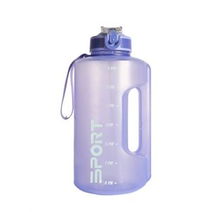 Botella de Agua de Plástico Resistente y a Prueba de Fugas con Tapa y Pajita para Deportistas y Entrenamiento - Product Image 6