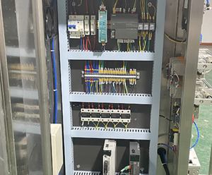 Machine d'emballage automatique haute vitesse HXL-S200 50-300ML pour sachets de yaourt et bâtonnets glacés - Product Image 5